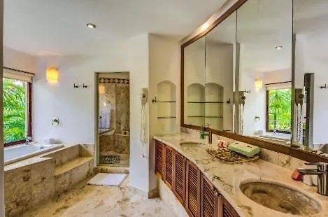 Villa Zazil Ha -9 Bedrooms For 18 Guests Playa del Carmen