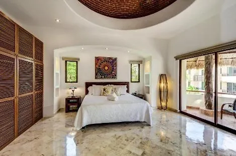 Villa Zazil Ha -9 Bedrooms For 18 Guests *