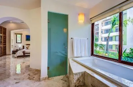 Villa Zazil Ha -9 Bedrooms For 18 Guests Playa del Carmen