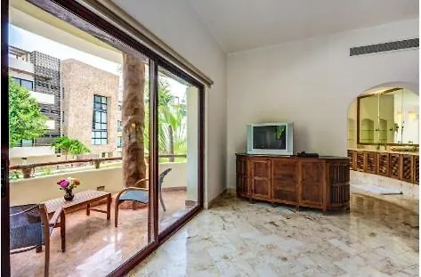 Zazil Ha -9 Bedrooms For 18 Guests * Playa del Carmen
