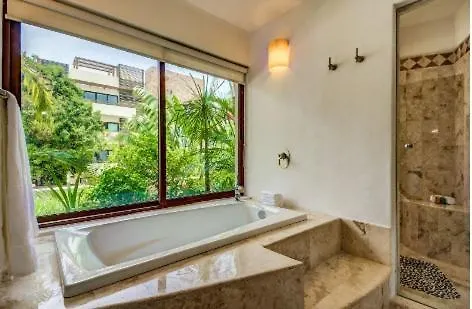 Zazil Ha -9 Bedrooms For 18 Guests Villa *