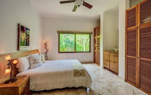 Zazil Ha -9 Bedrooms For 18 Guests Villa