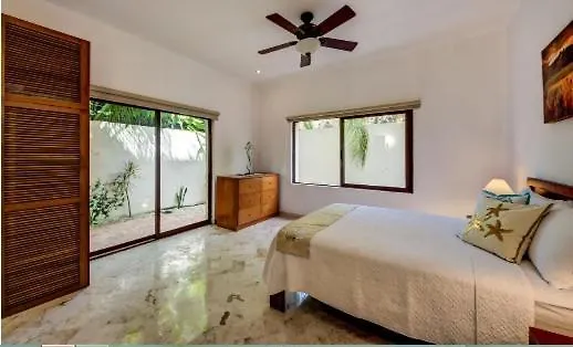 Zazil Ha -9 Bedrooms For 18 Guests Villa